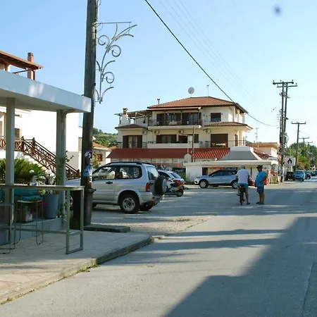 Nikoleta Hotell Ierissos