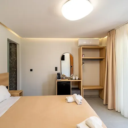 N&d Hotel *