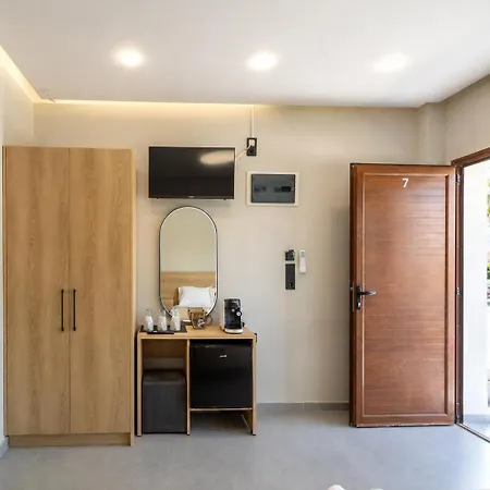 N&d Hotel *